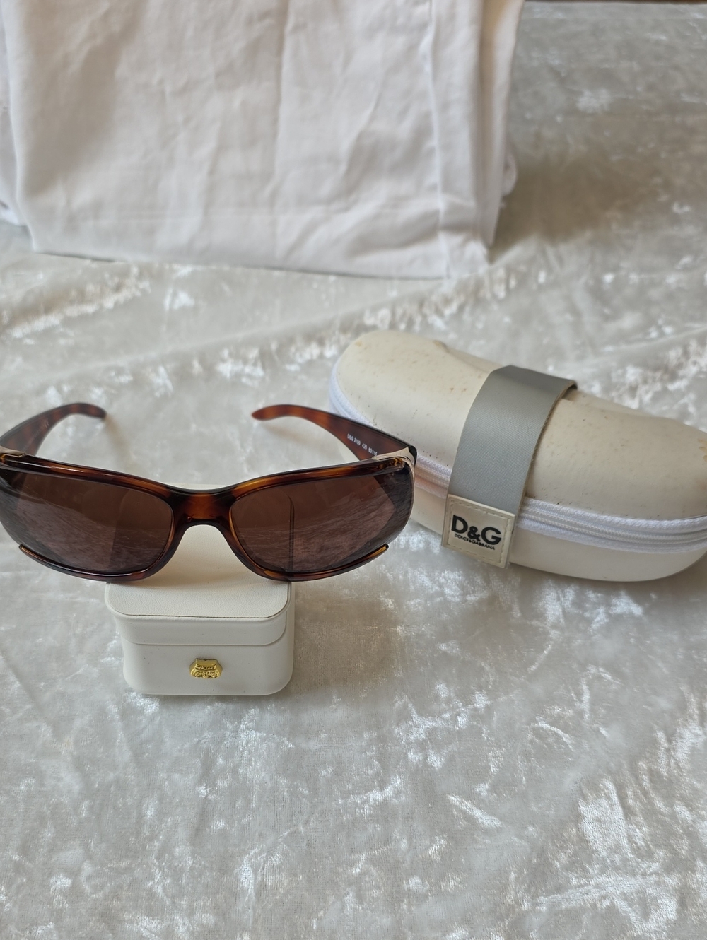 Dolce & Gabbana Vintage  Brown Tortoiseshell Wrap Designer Sunglasses Y2k